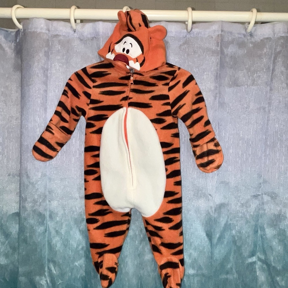Disney Baby Tigger Fleece Hooded Footie Sleeper Orange Black Striped 0-3 Months